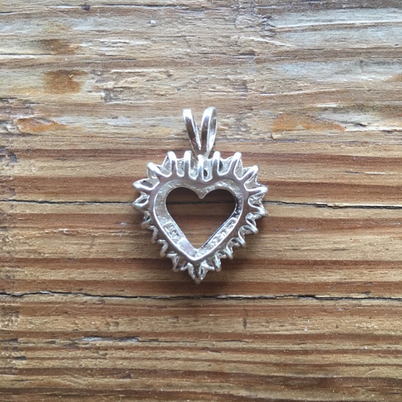 Vintage 925 Sterling silver jjt heart pendant cz - Picture 2 of 4